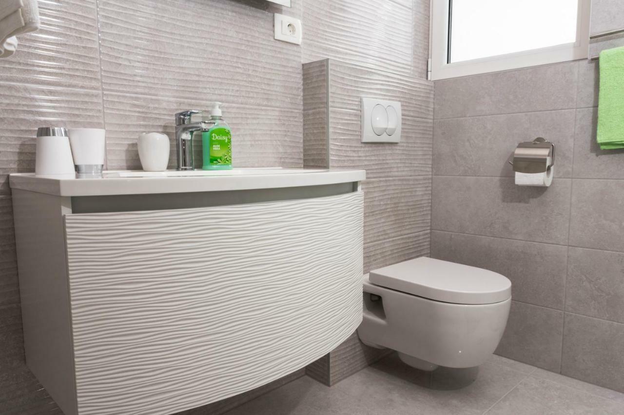 Apartment Sara Kastela Ngoại thất bức ảnh