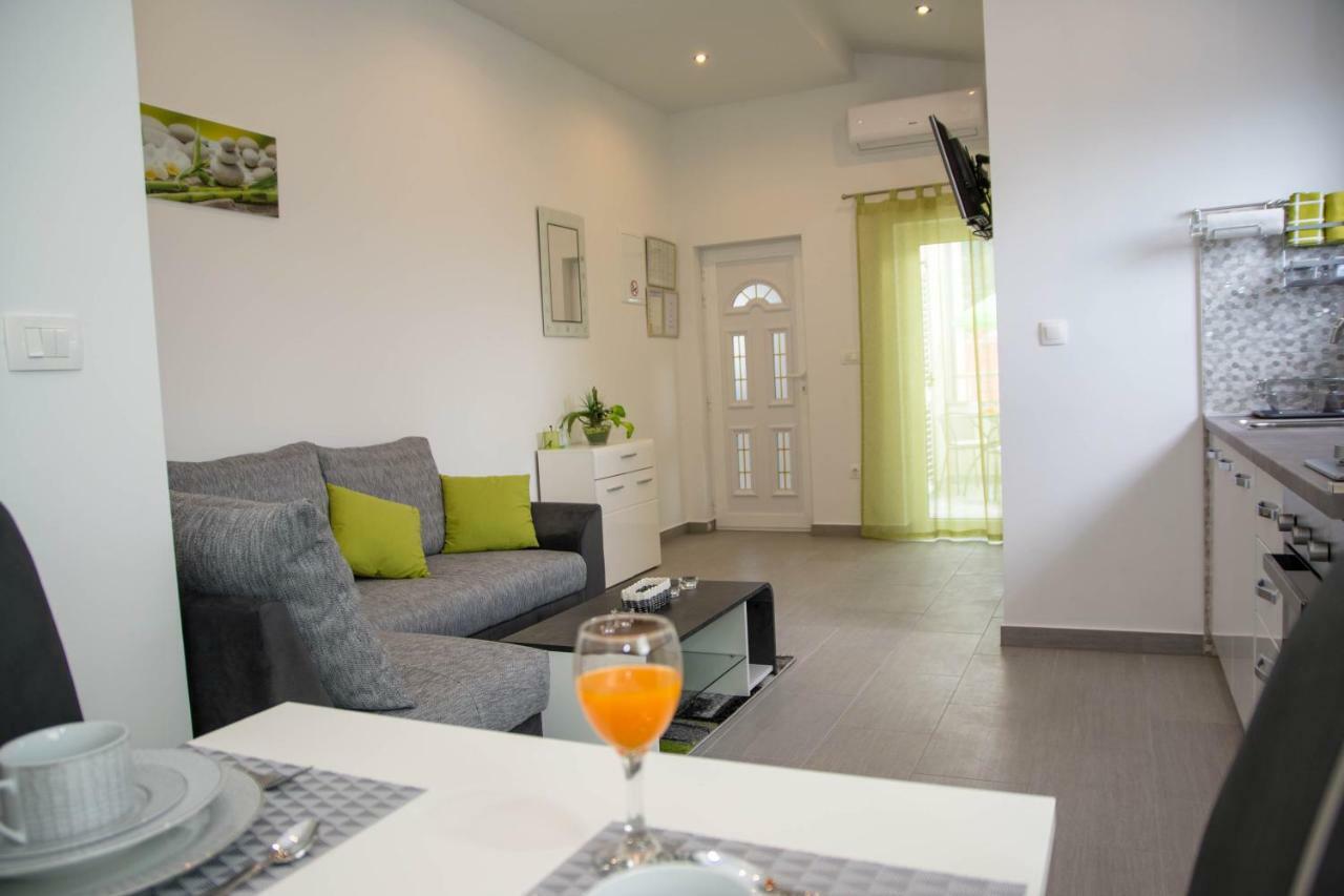 Apartment Sara Kastela Ngoại thất bức ảnh