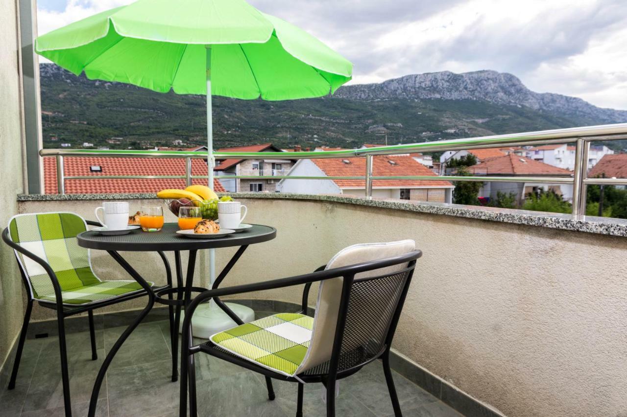 Apartment Sara Kastela Ngoại thất bức ảnh