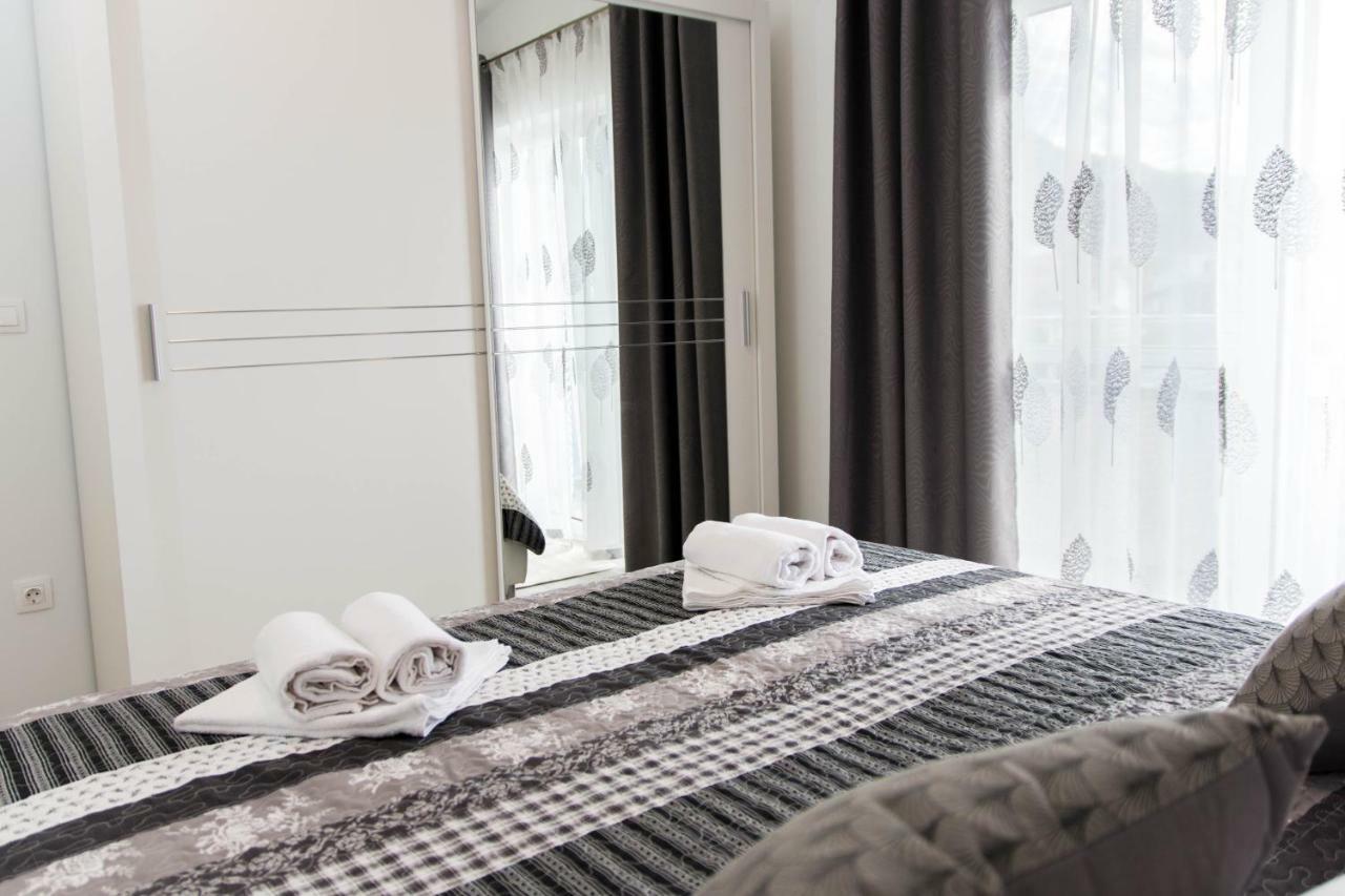 Apartment Sara Kastela Ngoại thất bức ảnh